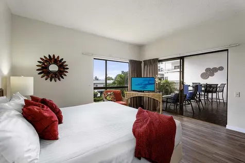 75-6040 Alii Drive Kailua-kona HI 96740