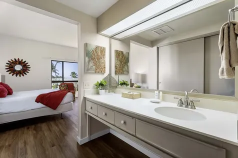 75-6040 Alii Drive Kailua-kona HI 96740