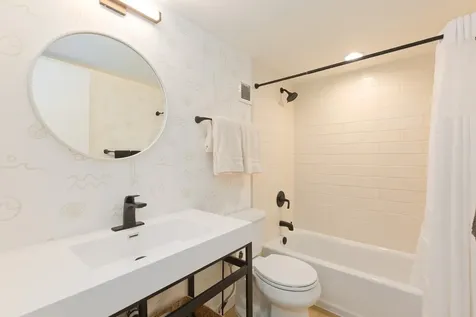 77-6469 Alii Drive Kailua-kona HI 96740