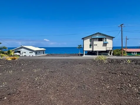 Captain Cook HI 96704