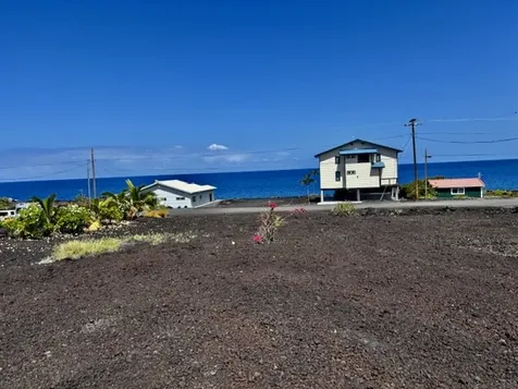 Captain Cook HI 96704