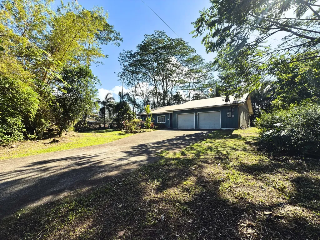 15-1244 Railroad Avenue Keaau HI 96749