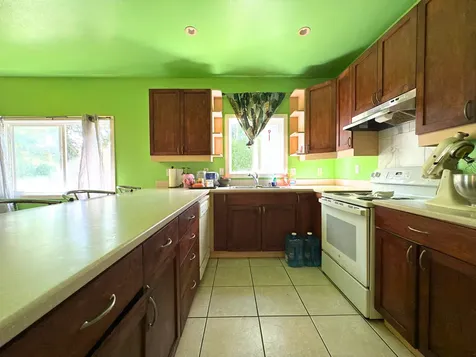 15-1244 Railroad Avenue Keaau HI 96749