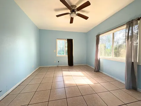 15-1244 Railroad Avenue Keaau HI 96749