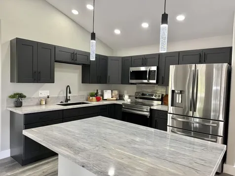 16-664 Kioele Road Mountain View HI 96771