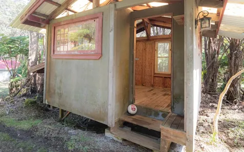 19-3976 John A. Lee Road Volcano HI 96785