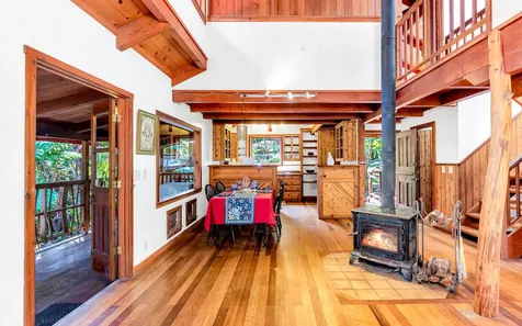 19-3976 John A. Lee Road Volcano HI 96785