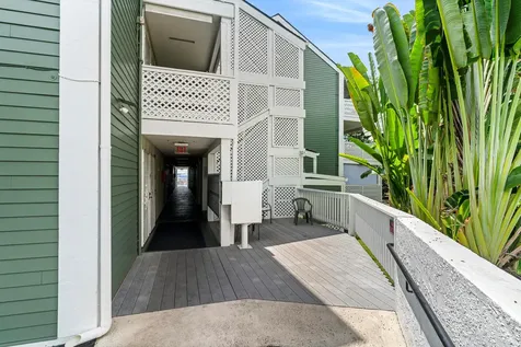 75-5680 Kuakini Highway Kailua-kona HI 96740