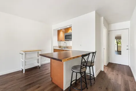 75-5680 Kuakini Highway Kailua-kona HI 96740