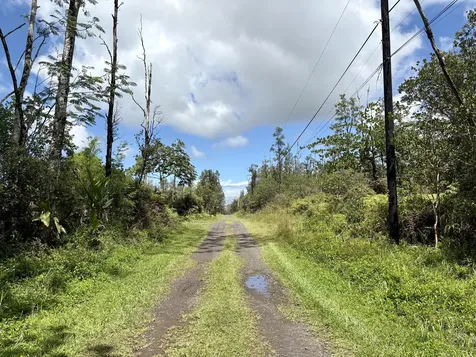 Kiele Street Keaau HI 96749