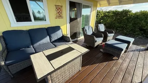 94-6534 Holowai Street Naalehu HI 96772