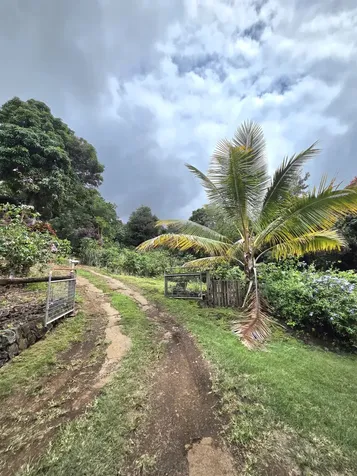 83-5782 Napoopoo Road Captain Cook HI 96704