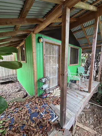 83-5782 Napoopoo Road Captain Cook HI 96704