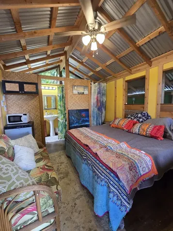 83-5782 Napoopoo Road Captain Cook HI 96704