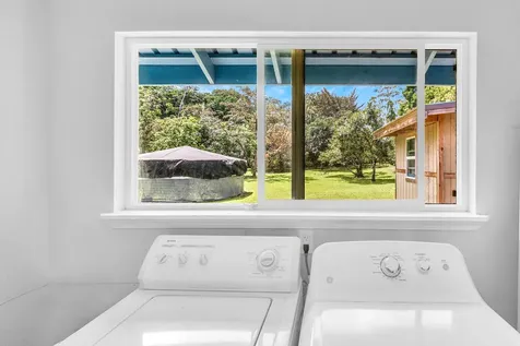 15-1994 16th Avenue Keaau HI 96749