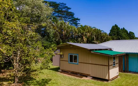 15-1994 16th Avenue Keaau HI 96749