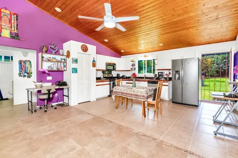 15-1994 16th Avenue Keaau HI 96749