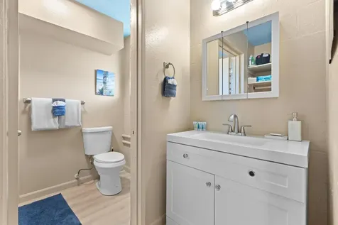 1303 Kalanianaole Street Hilo HI 96720