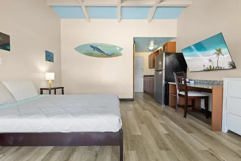 1303 Kalanianaole Street Hilo HI 96720