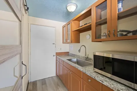 1303 Kalanianaole Street Hilo HI 96720