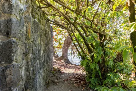 1303 Kalanianaole Street Hilo HI 96720