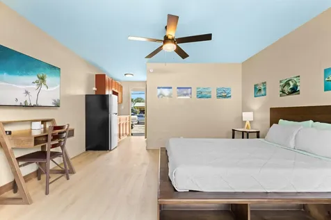 1303 Kalanianaole Street Hilo HI 96720