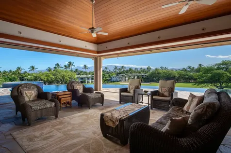 68-135 Pukaua Place Kamuela HI 96743