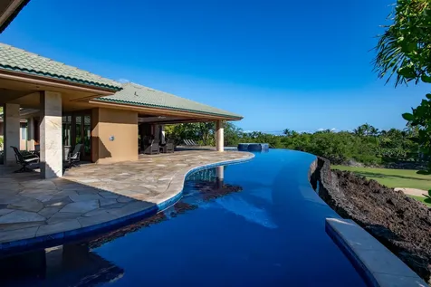 68-135 Pukaua Place Kamuela HI 96743