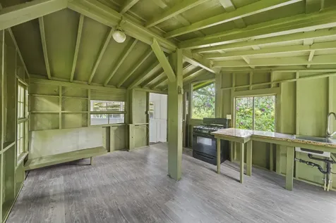 16-1857 Hopue Road Mountain View HI 96760