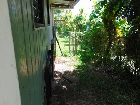 27-223 D Road Papaikou HI 96781