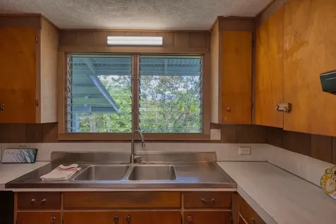 27-298 Kaieie Road Papaikou HI 96781