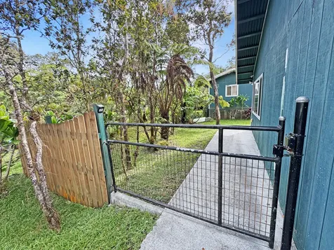 11-3225 Anuhea Street Volcano HI 96785