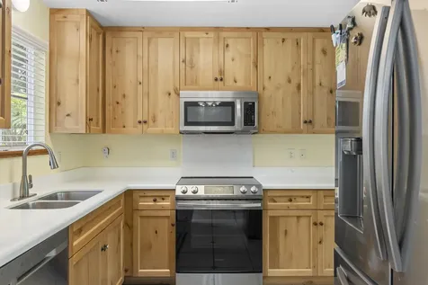 15-1948 12th Avenue Keaau HI 96749