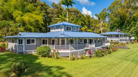 29-655 Chin Chuck Road Hakalau HI 96710