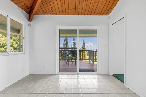 29-655 Chin Chuck Road Hakalau HI 96710