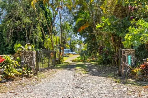 29-655 Chin Chuck Road Hakalau HI 96710
