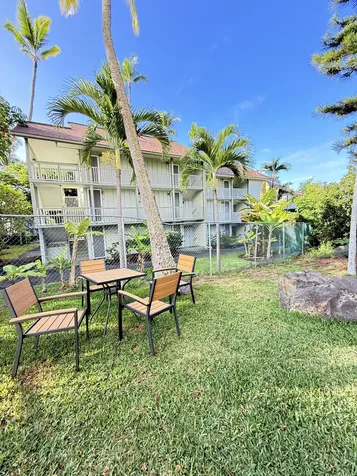 75-5766 Kuakini Highway Kailua-kona HI 96740