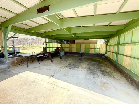 95-5576 Lokelani Street Naalehu HI 96772