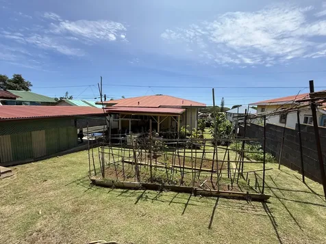 95-5576 Lokelani Street Naalehu HI 96772