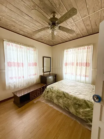 95-5576 Lokelani Street Naalehu HI 96772