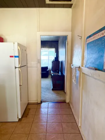 95-5576 Lokelani Street Naalehu HI 96772