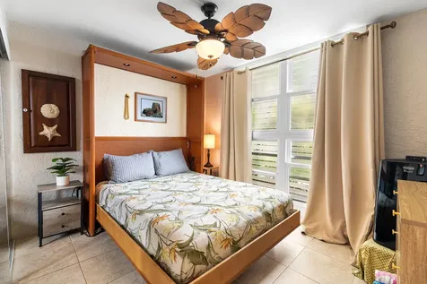 Kailua-kona HI 96740