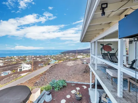 88-1968 Milolii Road Captain Cook HI 96704