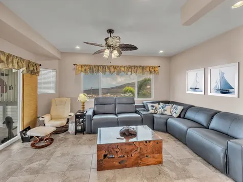 88-1968 Milolii Road Captain Cook HI 96704