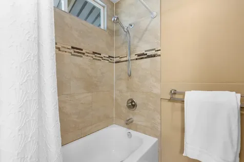 15-1701 17th Avenue Keaau HI 96749