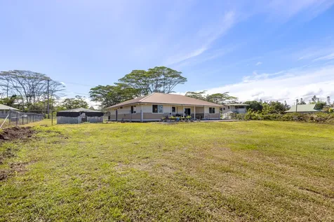 15-1701 17th Avenue Keaau HI 96749