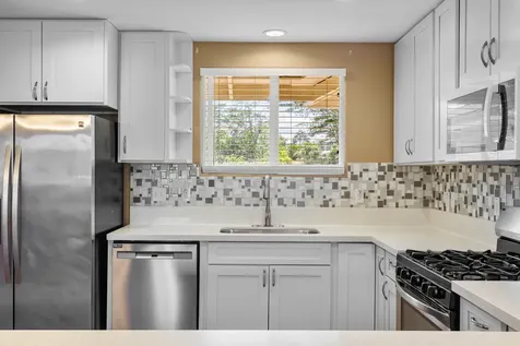 15-1701 17th Avenue Keaau HI 96749