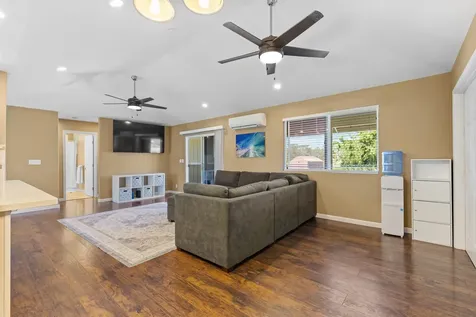 15-1701 17th Avenue Keaau HI 96749