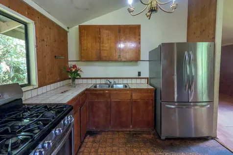 18-2054 Hapuu Nani Road Volcano HI 96785