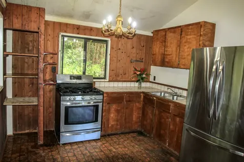 18-2054 Hapuu Nani Road Volcano HI 96785